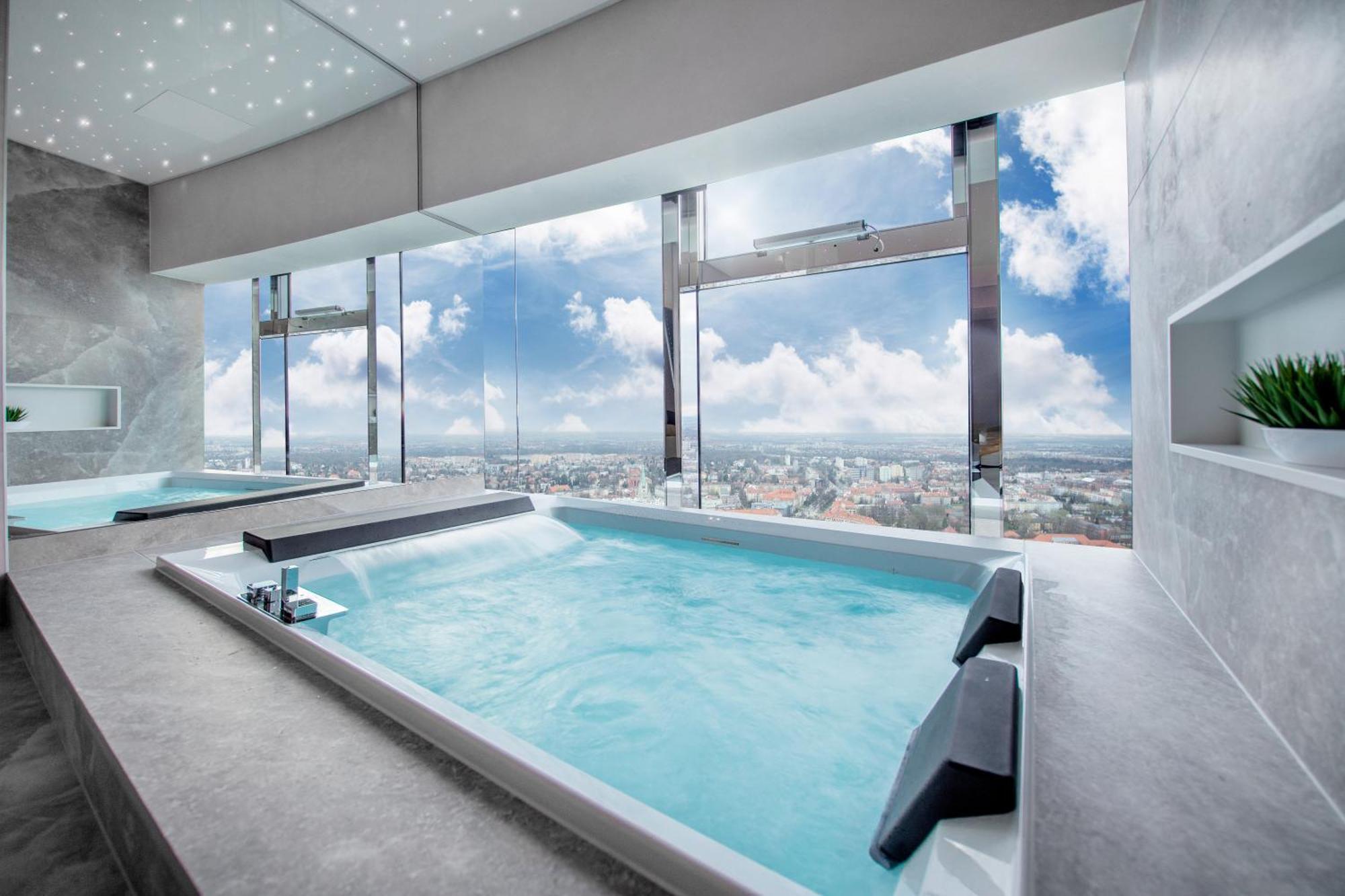 Apartamenty Sky Tower Z Jakuzzi Przy Oknie Apartment Breslau